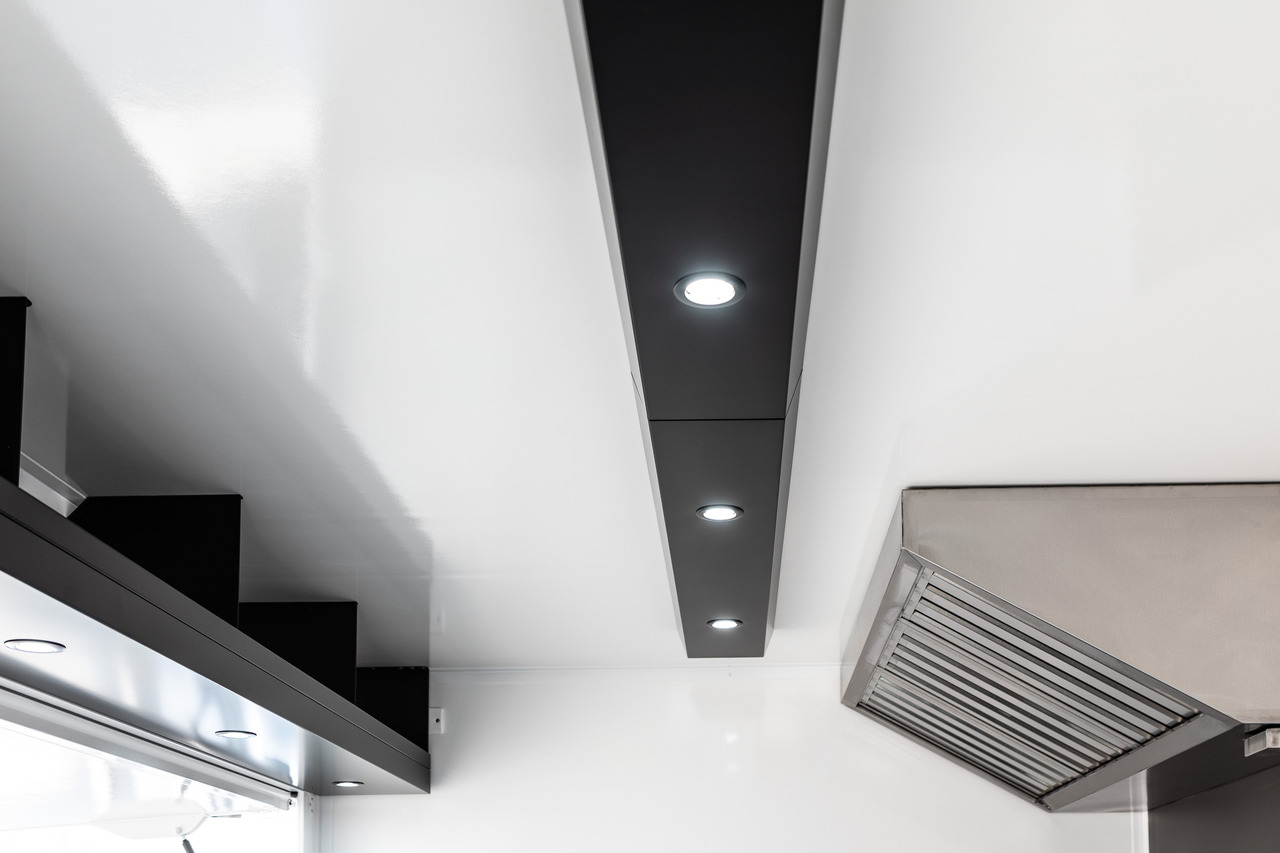 Bannert IMBISS, Przyczepa gastronomiczna, Trailer, Anhänger - Verkaufsanhänger: das Bild 5 Bannert IMBISS, Przyczepa gastronomiczna, Trailer, Anhänger - Verkaufsanhänger: das Bild 5