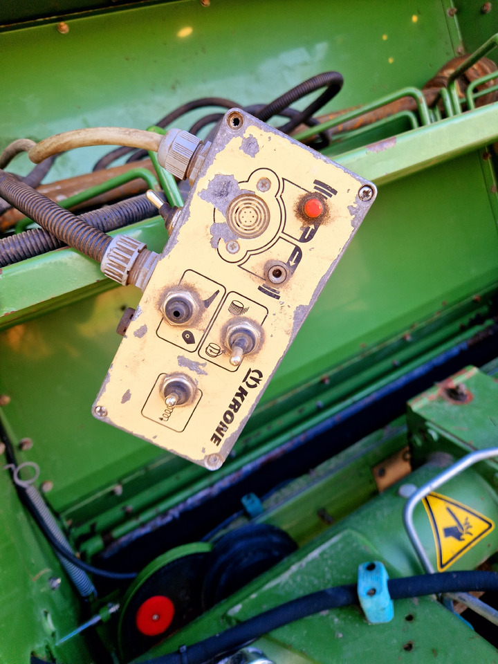 KRONE Vario Pack 1500 - Rundballenpresse: das Bild 3 KRONE Vario Pack 1500 - Rundballenpresse: das Bild 3