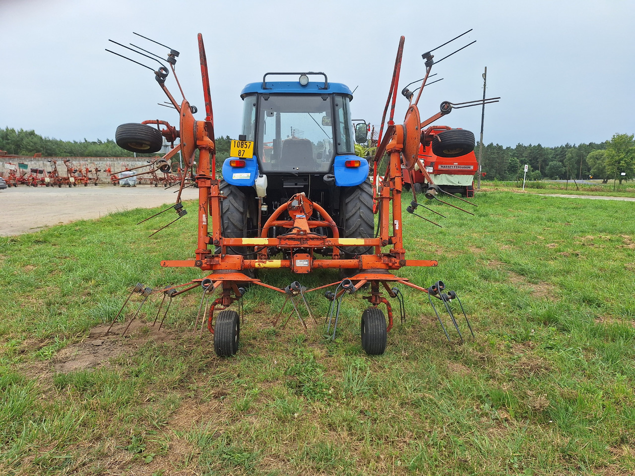 KUHN GF5000MH - Heuwender/ Wenderechen: das Bild 3 KUHN GF5000MH - Heuwender/ Wenderechen: das Bild 3