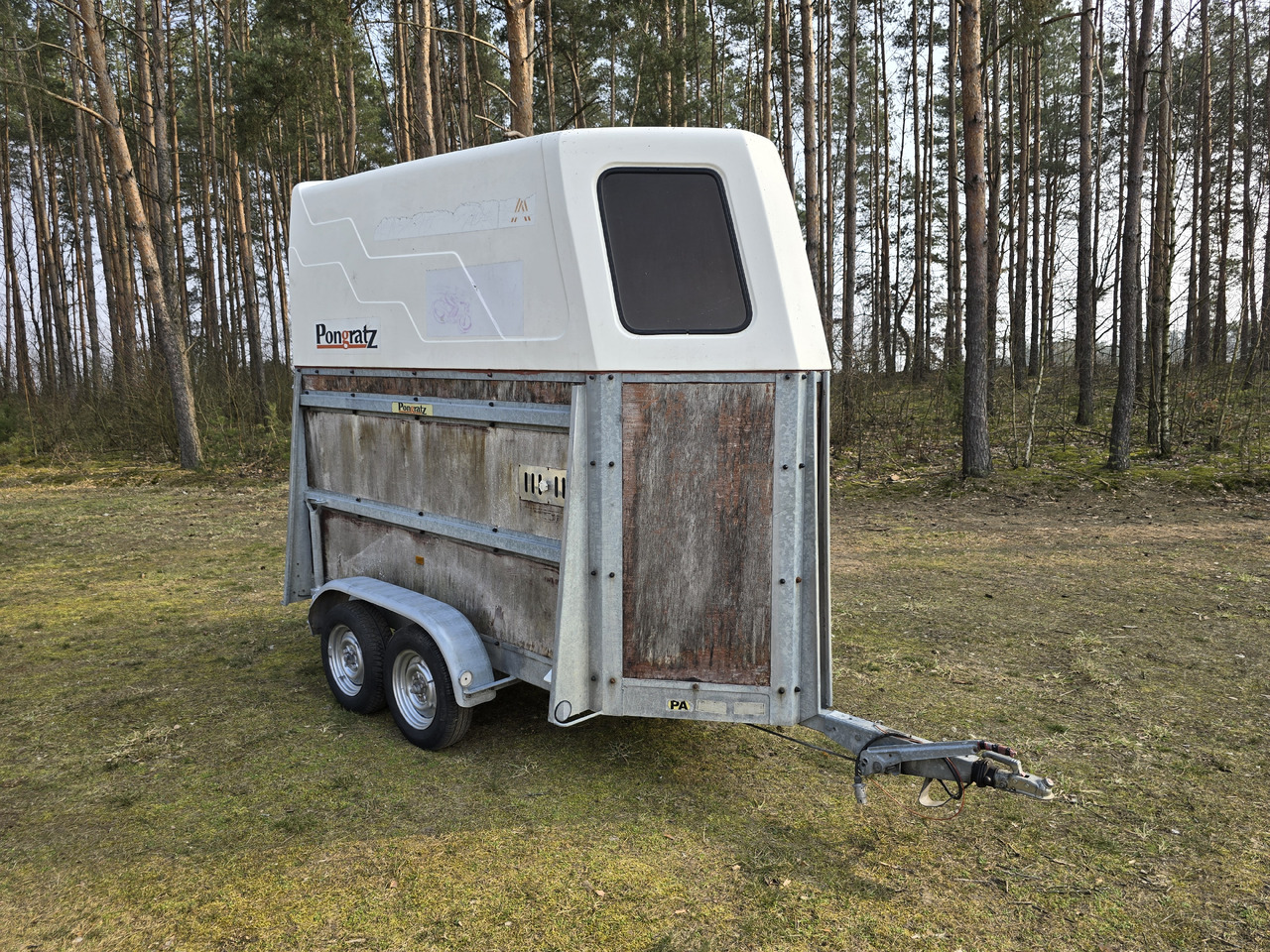 PONGRATZ PA 310 T - Tiertransporter Anhänger: das Bild 2 PONGRATZ PA 310 T - Tiertransporter Anhänger: das Bild 2