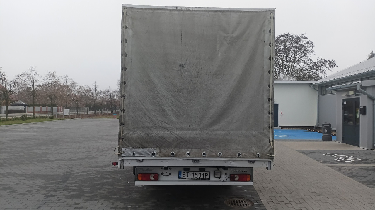 RENAULT MASTER 3 - Planen Transporter: das Bild 4 RENAULT MASTER 3 - Planen Transporter: das Bild 4