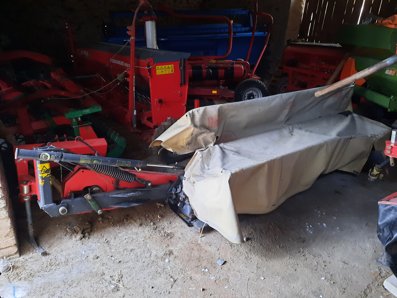 VICON CM2400 - Mähwerk: das Bild 2 VICON CM2400 - Mähwerk: das Bild 2