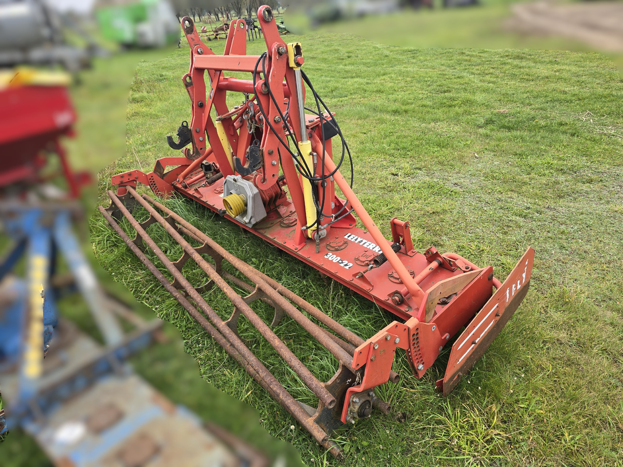 Lely Terra 300-22 - Egge: das Bild 5 Lely Terra 300-22 - Egge: das Bild 5