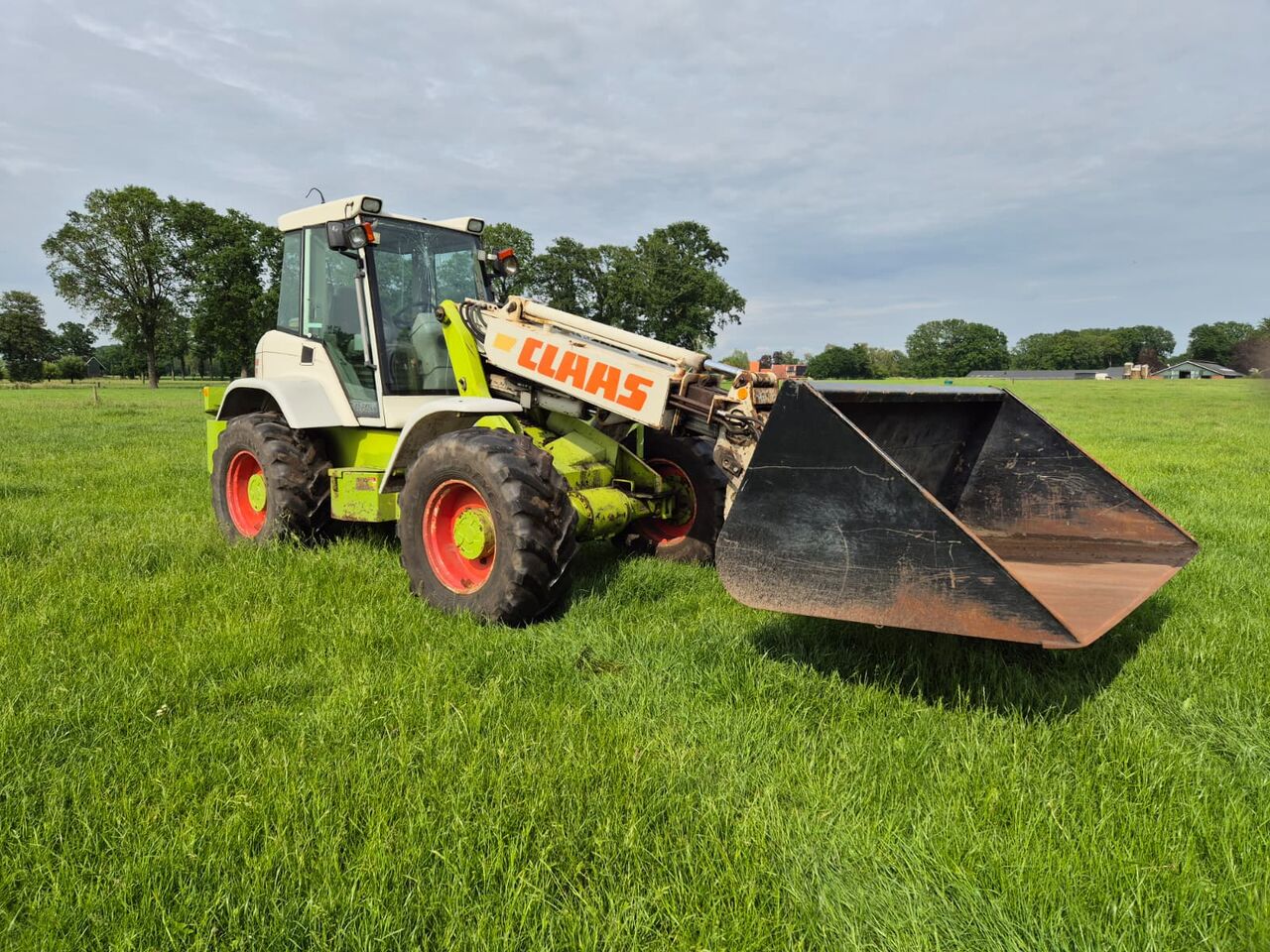 Claas Ranger 940 RX - Radlader: das Bild 3 Claas Ranger 940 RX - Radlader: das Bild 3
