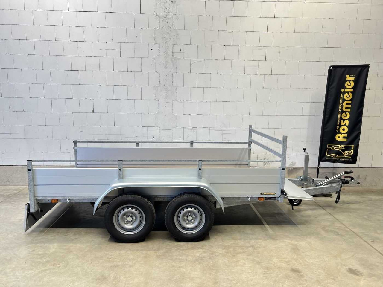 ANSSEMS BSX 2500 Kastenanhänger gebremst - PKW Anhänger: das Bild 1 ANSSEMS BSX 2500 Kastenanhänger gebremst - PKW Anhänger: das Bild 1