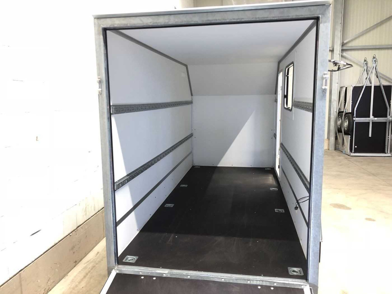 NEU: Motorradanhänger BLYSS F2036HTD Ram.,Tür, Fenst.,Aero Kofferanhänger: das Bild 12