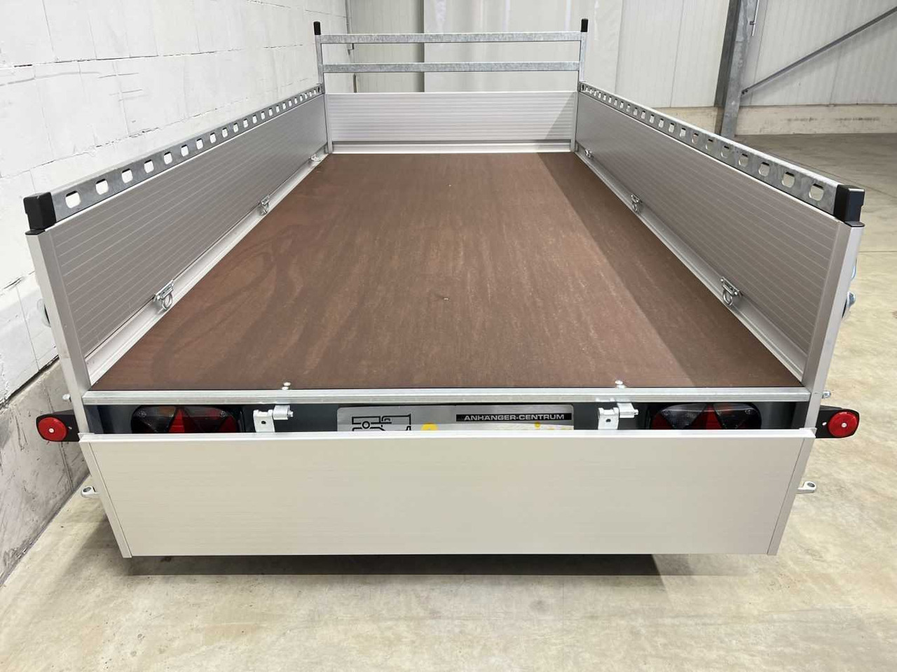 BOECKMANN TL-AL 3015/135 Profi Kastenanhänger gebremst - PKW Anhänger: das Bild 5 BOECKMANN TL-AL 3015/135 Profi Kastenanhänger gebremst - PKW Anhänger: das Bild 5