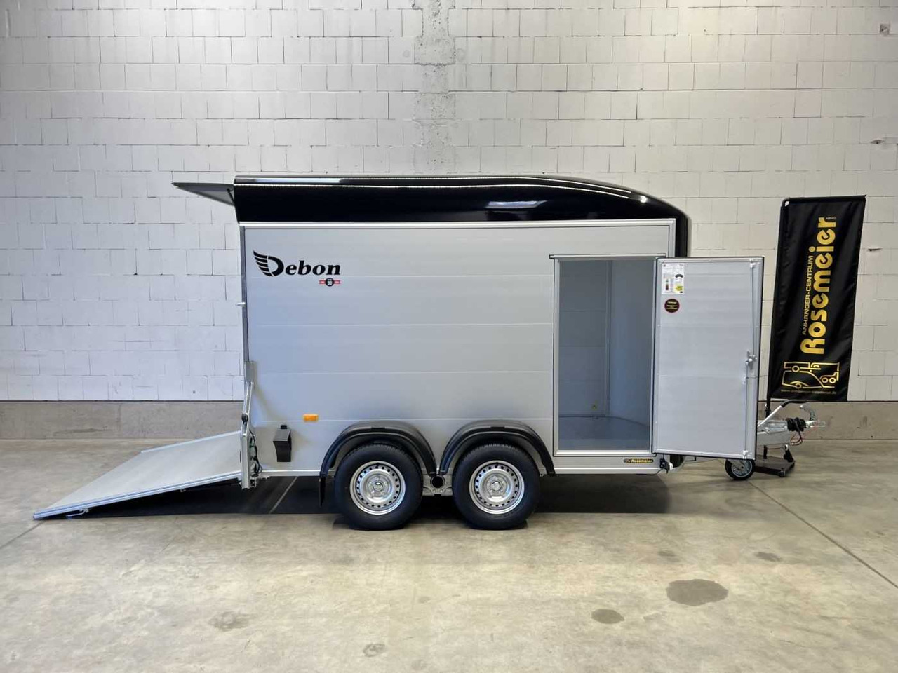 CHEVAL LIBERTE DEBON C500 Roadster Kofferanhänger - Motorradanhänger: das Bild 1 CHEVAL LIBERTE DEBON C500 Roadster Kofferanhänger - Motorradanhänger: das Bild 1