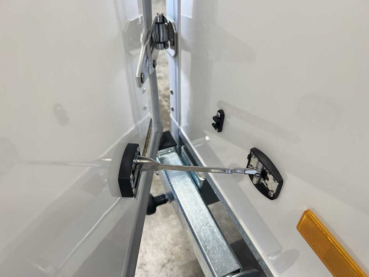 NEU: Kühlkoffer Anhänger HAPERT Sapphire L-2 Tür Kühlanhänger: das Bild 12