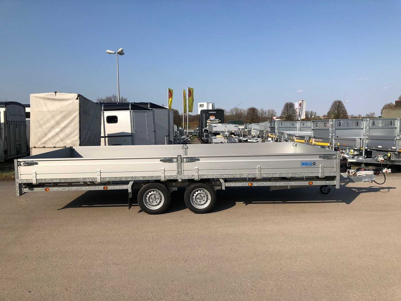 HULCO Medax-2 3000 Hochlader - PKW Anhänger: das Bild 1 HULCO Medax-2 3000 Hochlader - PKW Anhänger: das Bild 1