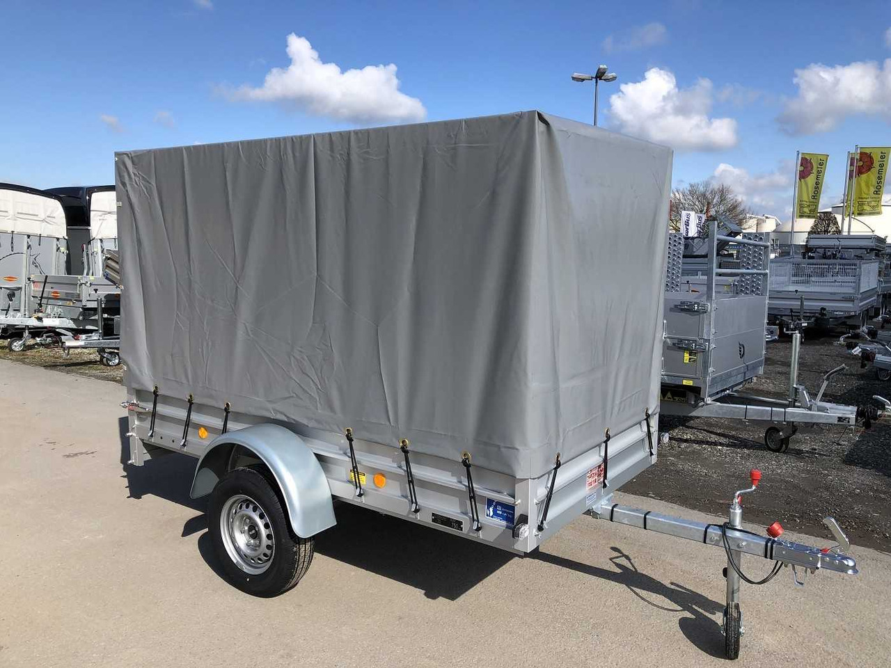 KOCH U4 mit Plane 1100 grau Kastenanhänger ungebremst - PKW Anhänger: das Bild 3 KOCH U4 mit Plane 1100 grau Kastenanhänger ungebremst - PKW Anhänger: das Bild 3