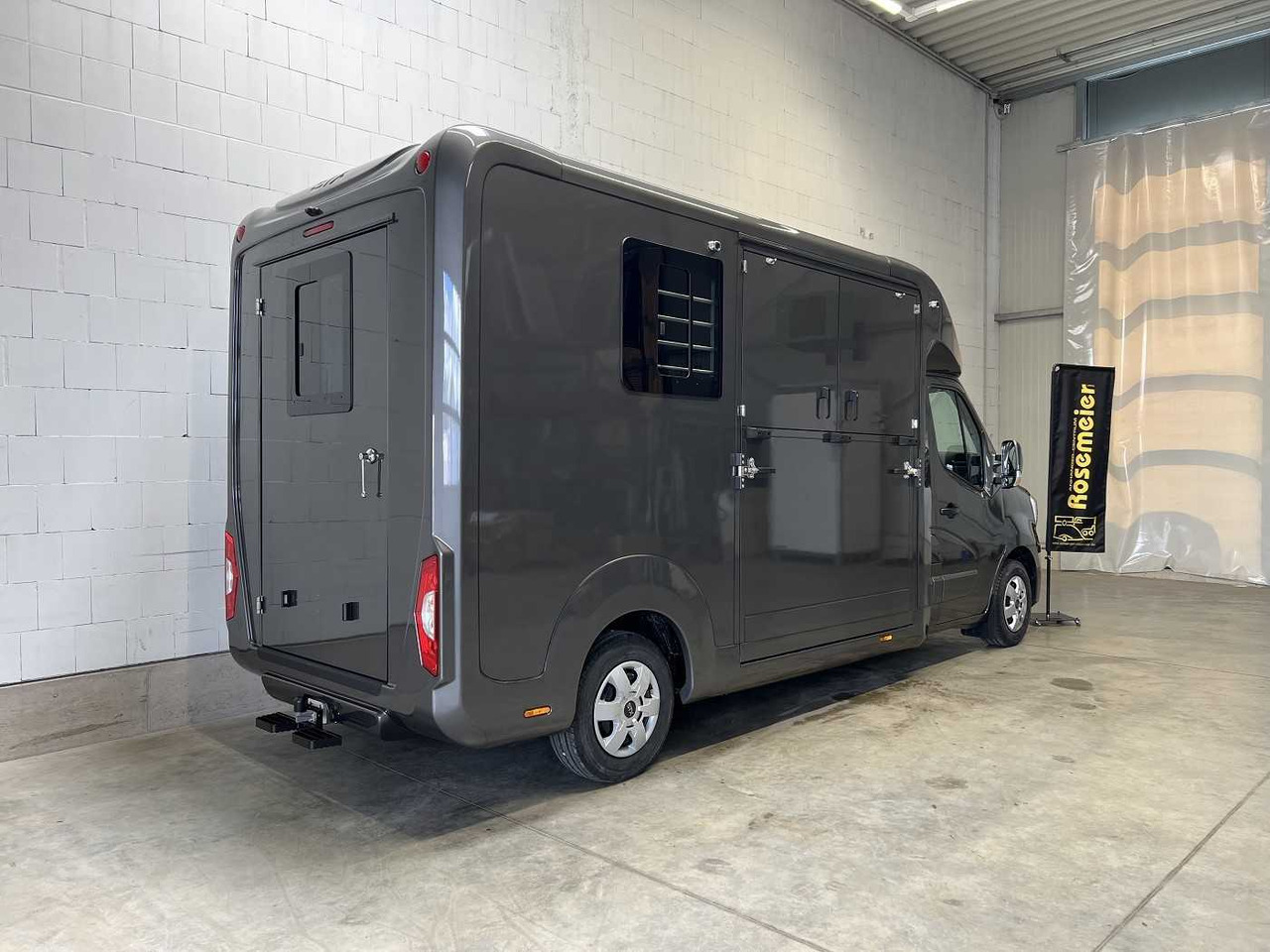 RENAULT Master Haras STX 3-Sitzer LKW - Leasing RENAULT Master Haras STX 3-Sitzer LKW: das Bild 20