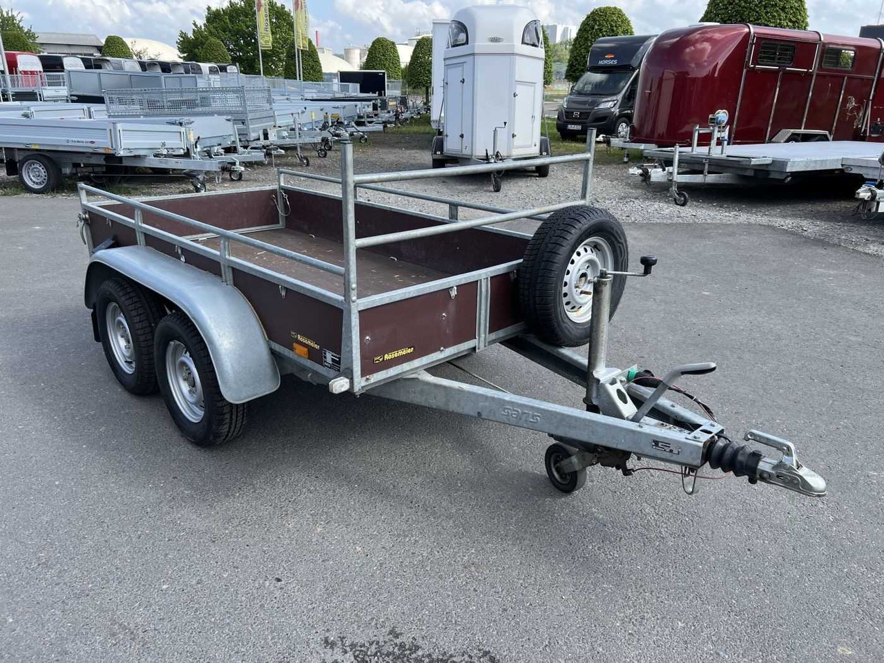 SARIS FB2515 Woody Kastenanhänger gebremst - PKW Anhänger: das Bild 1 SARIS FB2515 Woody Kastenanhänger gebremst - PKW Anhänger: das Bild 1