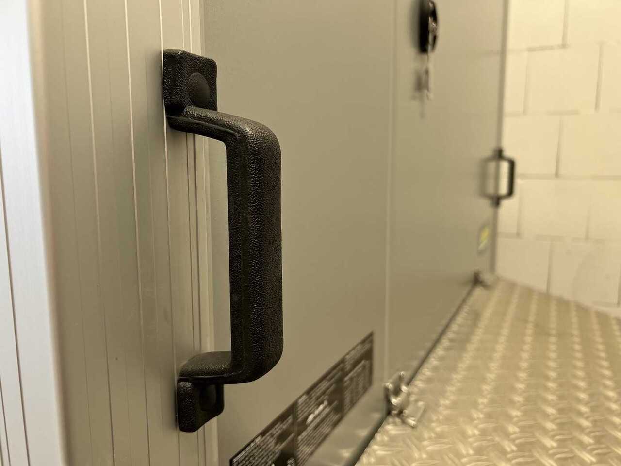 NEU: Kühlkoffer Anhänger UNSINN KIK 3036-14-1500 2 Rohrbahn Kühlanhänger: das Bild 28