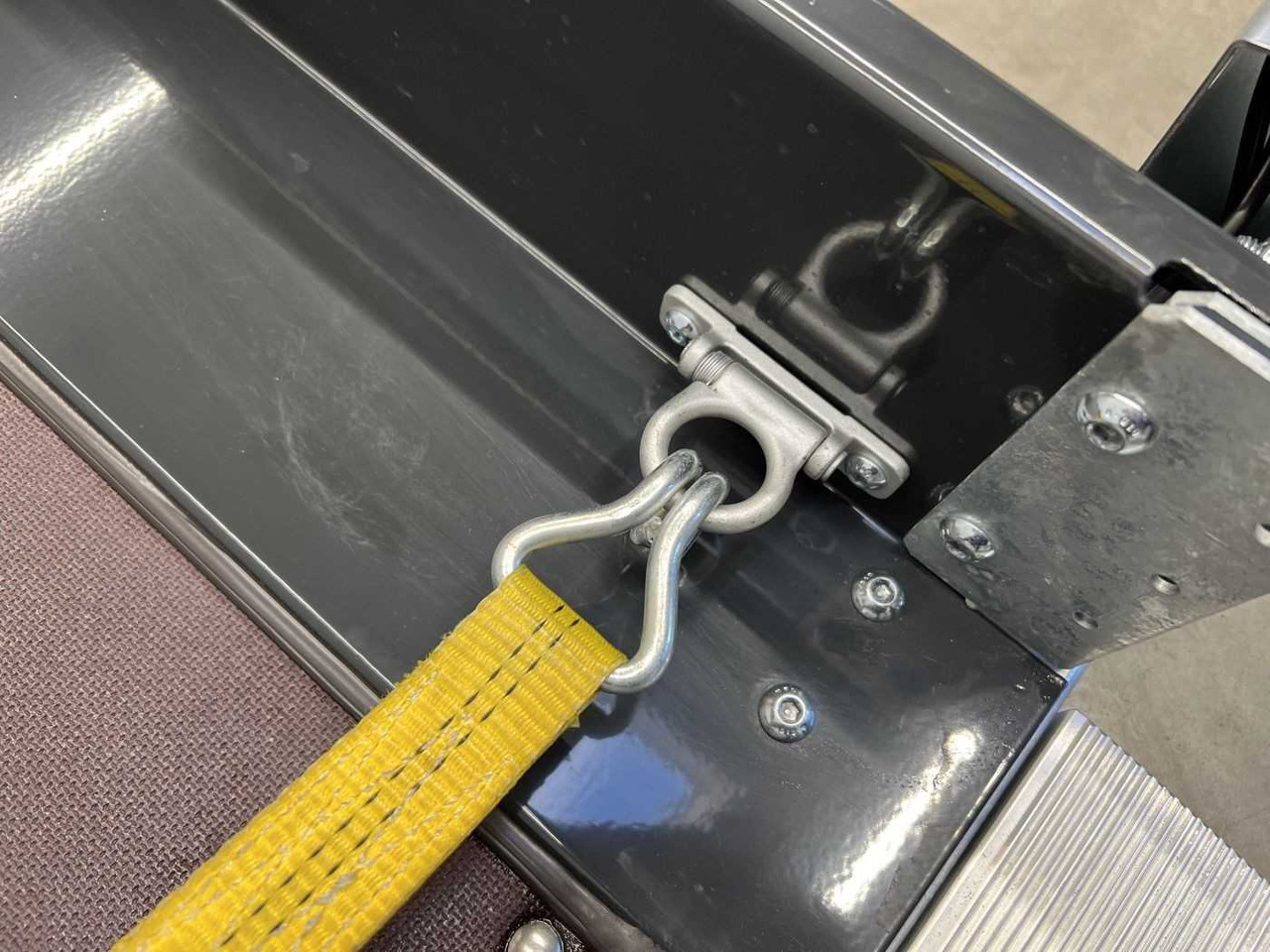 UNSINN UA 3118-18-13 Absenker - Motorradanhänger: das Bild 5 UNSINN UA 3118-18-13 Absenker - Motorradanhänger: das Bild 5