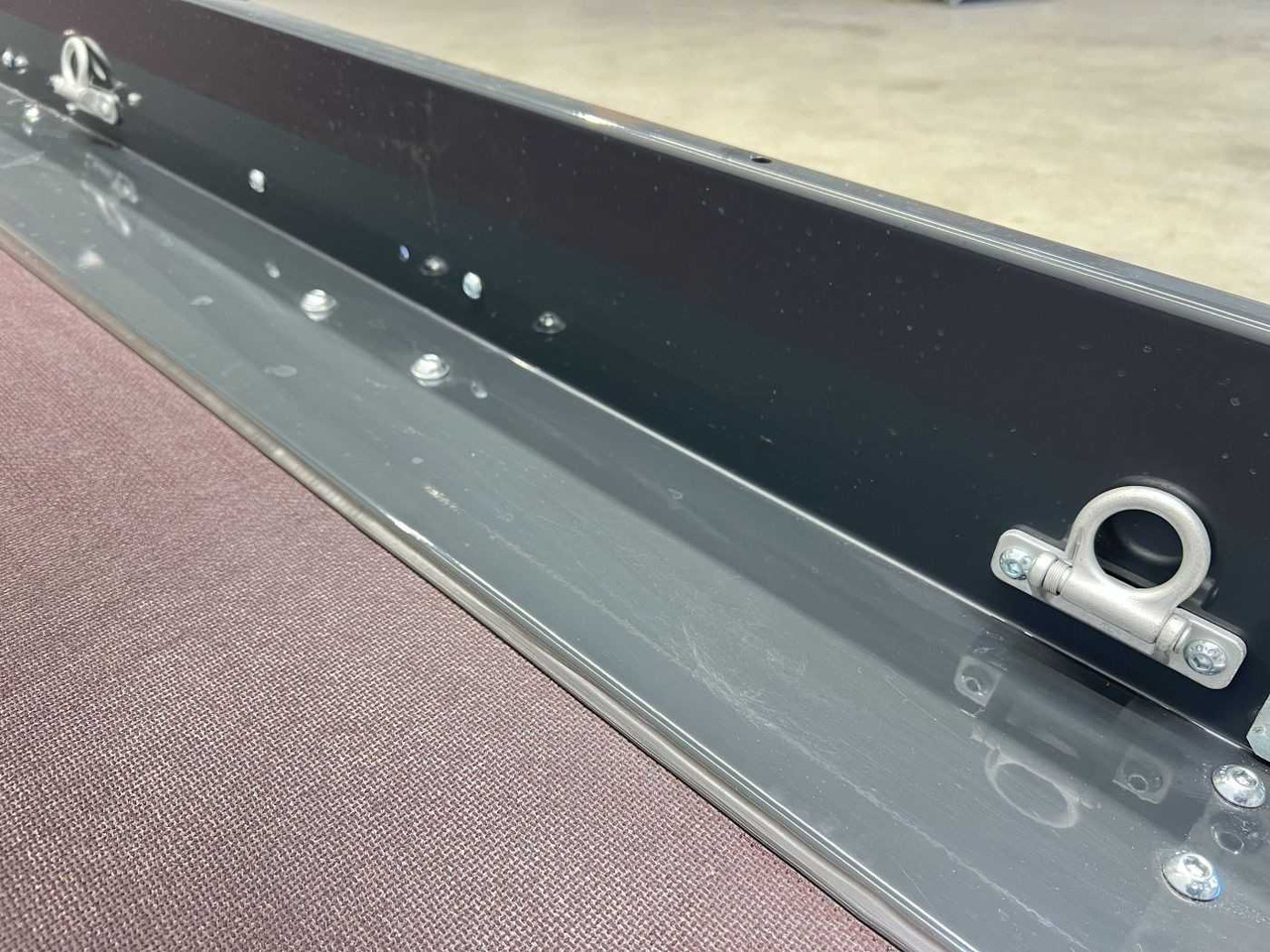 UNSINN UA 3118-18-13 Absenker - Motorradanhänger: das Bild 4 UNSINN UA 3118-18-13 Absenker - Motorradanhänger: das Bild 4