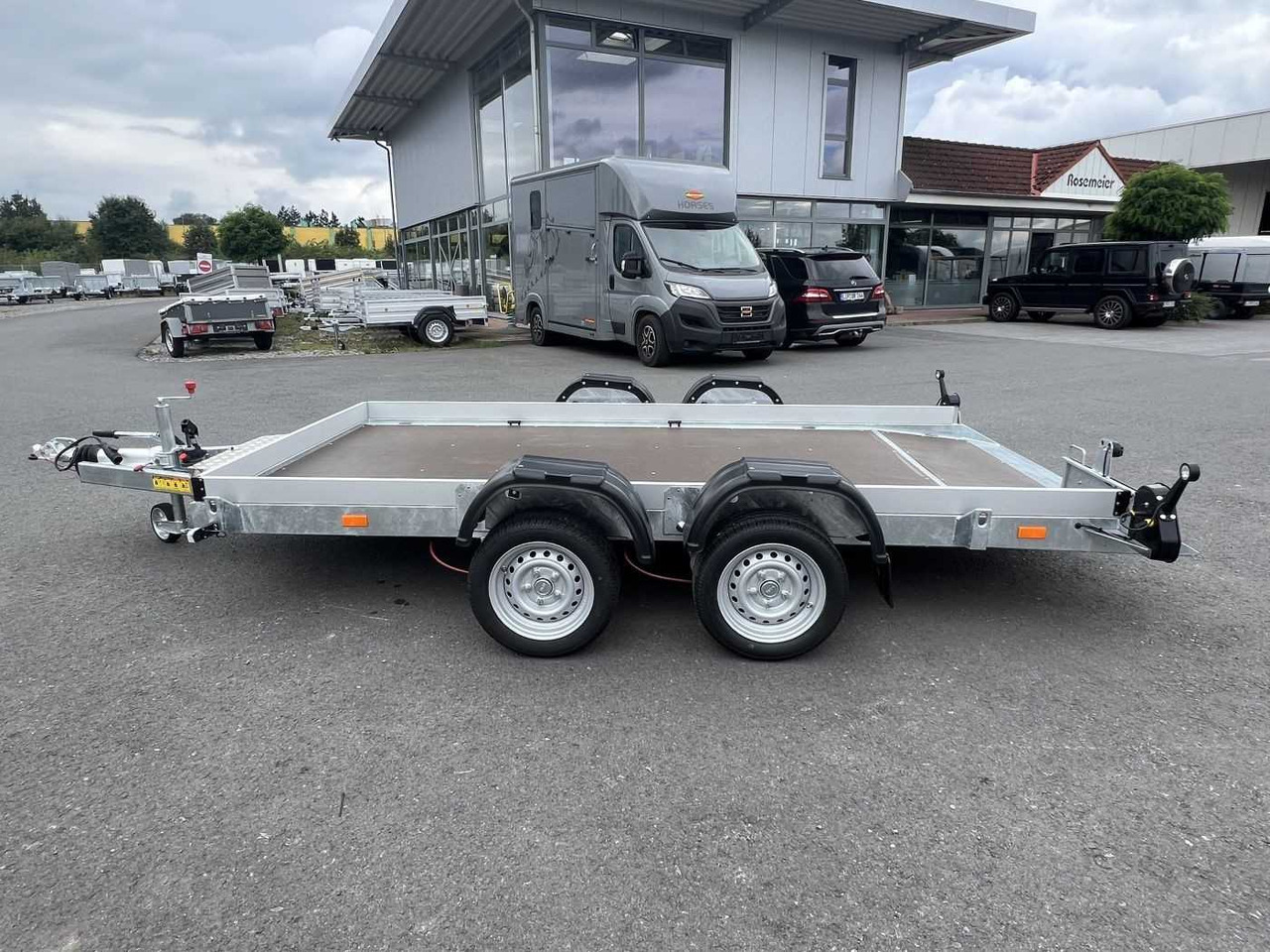 VEZEKO Husky FB 35.35 Absenker Maschinentransporter - Motorradanhänger: das Bild 4 VEZEKO Husky FB 35.35 Absenker Maschinentransporter - Motorradanhänger: das Bild 4