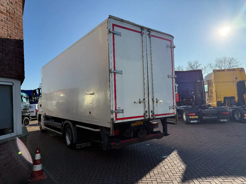 MAN TGS 18.320 TGS 18.320 4X2 LL mit Wechsel Koffer und LBW Euro5 - Koffer LKW: das Bild 5 MAN TGS 18.320 TGS 18.320 4X2 LL mit Wechsel Koffer und LBW Euro5 - Koffer LKW: das Bild 5