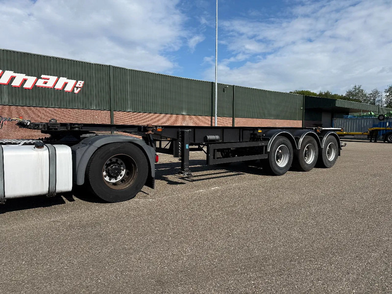 Van Hool Van Hool container chassis / SAF drum / 2x Lift Axle / tankcontainer - Container/ Wechselfahrgestell Auflieger: das Bild 4 Van Hool Van Hool container chassis / SAF drum / 2x Lift Axle / tankcontainer - Container/ Wechselfahrgestell Auflieger: das Bild 4