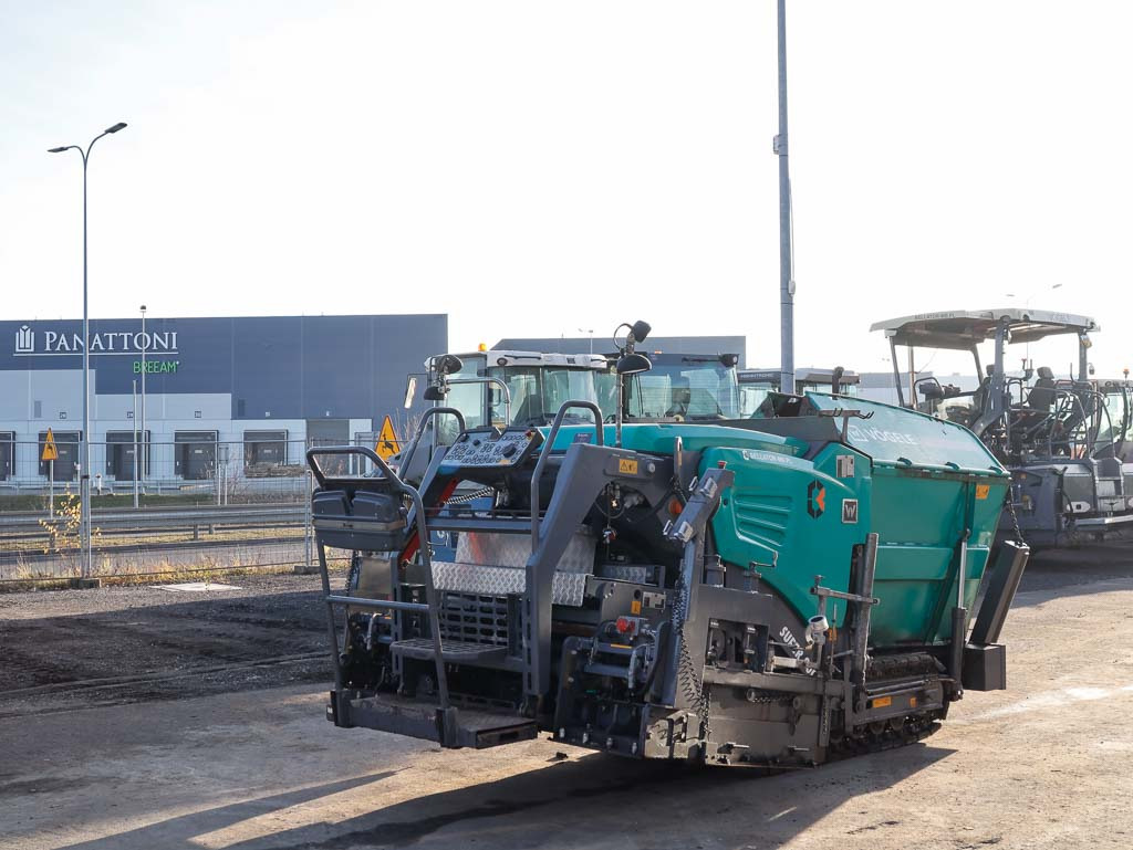 Asphaltfertiger/ Straßenfertiger VÖGELE SUPER 800-3i: das Bild 6 Asphaltfertiger/ Straßenfertiger VÖGELE SUPER 800-3i: das Bild 6