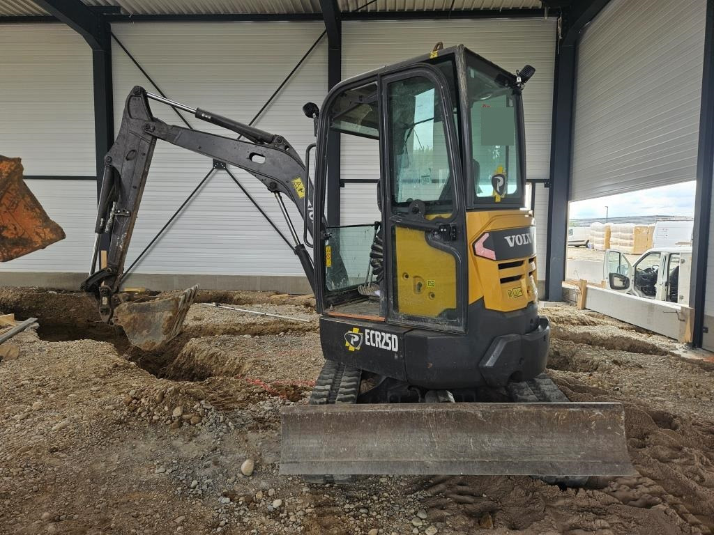 VOLVO ECR 25 D - Minibagger: das Bild 1 VOLVO ECR 25 D - Minibagger: das Bild 1