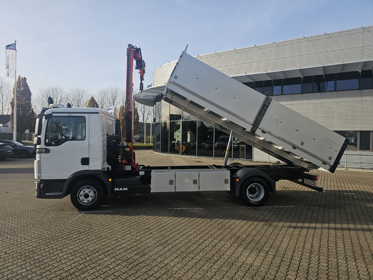 MAN TGL 10.220 - Kipper: das Bild 5 MAN TGL 10.220 - Kipper: das Bild 5