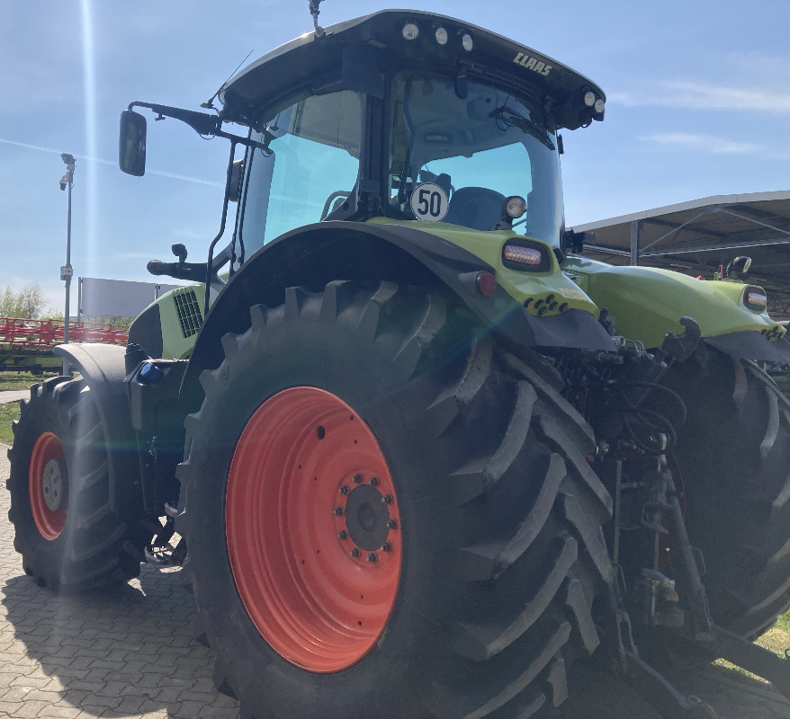 CLAAS Axion 830 CMATIC - Traktor: das Bild 1 CLAAS Axion 830 CMATIC - Traktor: das Bild 1
