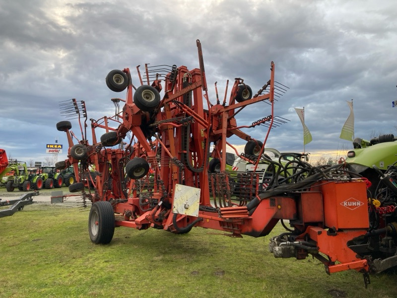 Kuhn GA 15021 - Heuwender/ Wenderechen: das Bild 5 Kuhn GA 15021 - Heuwender/ Wenderechen: das Bild 5