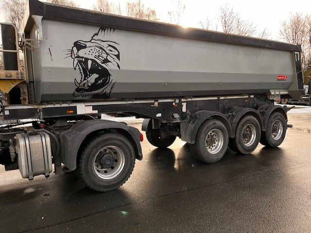 Langendorf SKS-HS 24/30 Stahlmulde Plasticauskleidung - Kipper Auflieger: das Bild 3 Langendorf SKS-HS 24/30 Stahlmulde Plasticauskleidung - Kipper Auflieger: das Bild 3