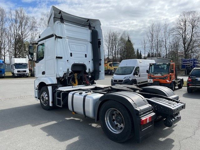 Mercedes-Benz Actros 1845 Sattelzugmaschine TOP gepflegt! Mercedes-Benz Actros 1845 Sattelzugmaschine TOP gepflegt! - Sattelzugmaschine: das Bild 5 Mercedes-Benz Actros 1845 Sattelzugmaschine TOP gepflegt! Mercedes-Benz Actros 1845 Sattelzugmaschine TOP gepflegt! - Sattelzugmaschine: das Bild 5