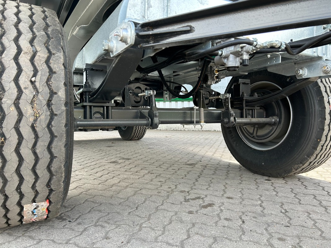 Fliegl DK 180 Maxum Fox limited - Anhänger: das Bild 3 Fliegl DK 180 Maxum Fox limited - Anhänger: das Bild 3