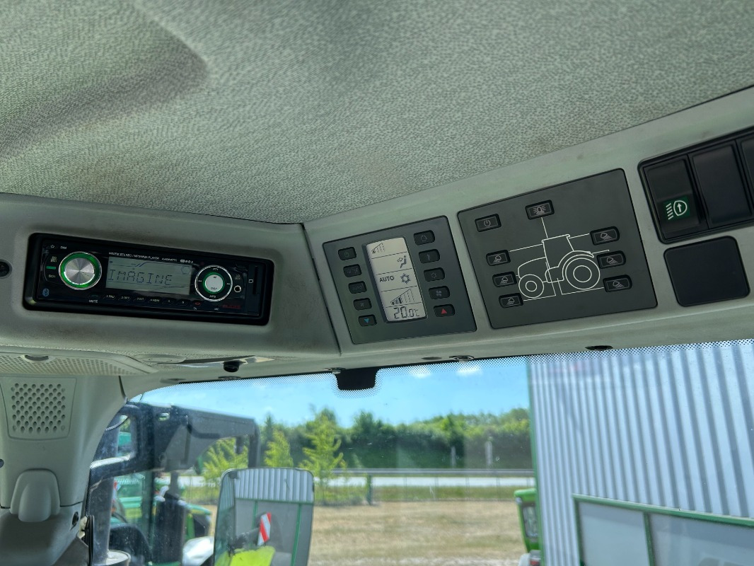 CLAAS Axion 810 CIS - Traktor: das Bild 5 CLAAS Axion 810 CIS - Traktor: das Bild 5