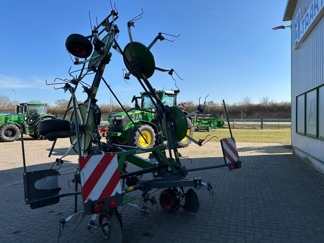 Fendt Lotus 770 - Heuwender/ Wenderechen: das Bild 5 Fendt Lotus 770 - Heuwender/ Wenderechen: das Bild 5
