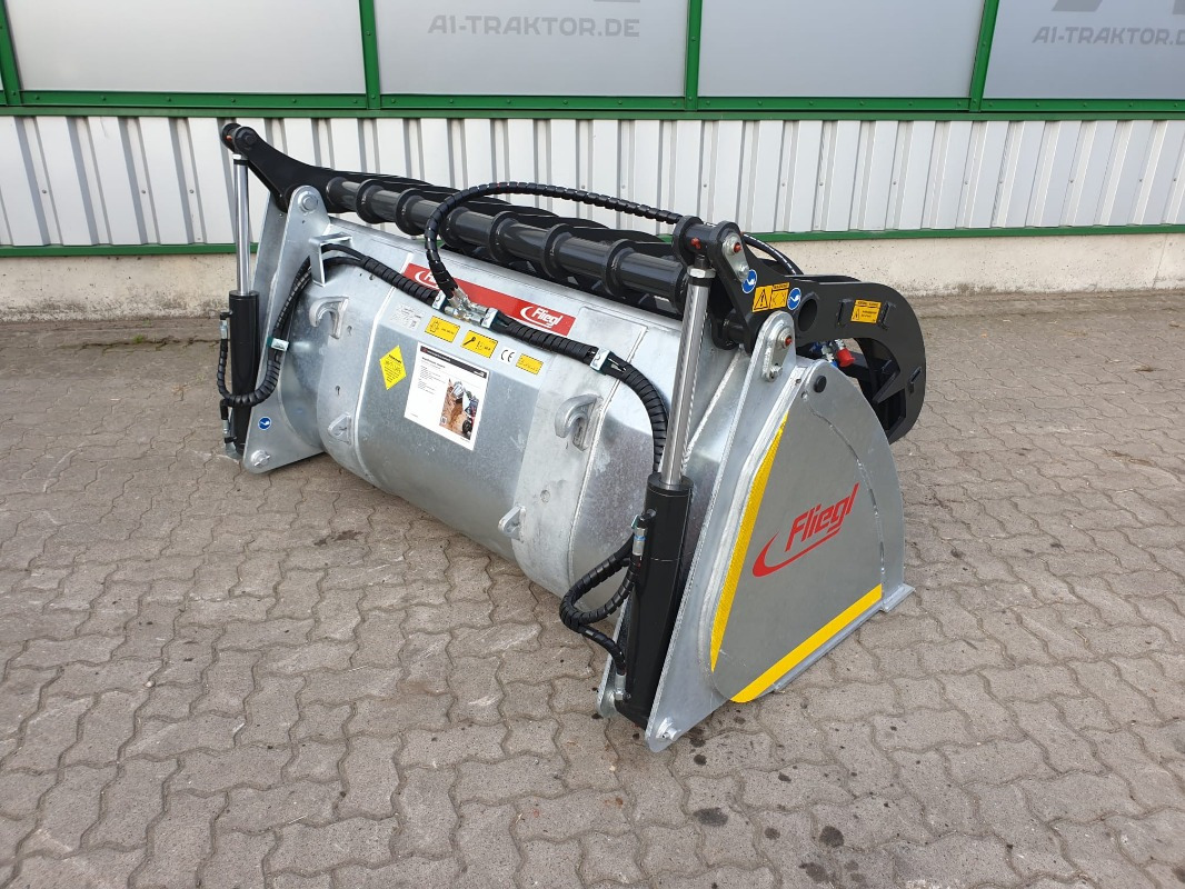 Fliegl SILOGREIFSCHAUFEL - Frontlader für Traktor: das Bild 4 Fliegl SILOGREIFSCHAUFEL - Frontlader für Traktor: das Bild 4