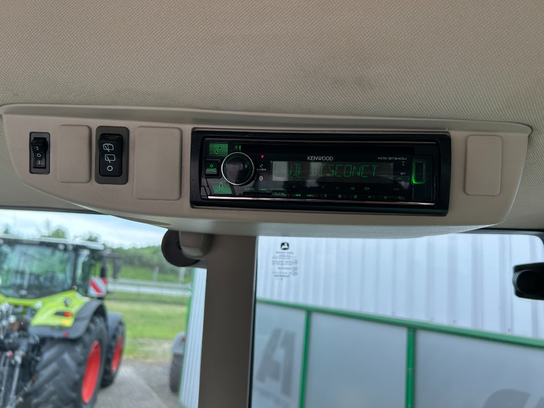 John Deere 6155M - Traktor: das Bild 4 John Deere 6155M - Traktor: das Bild 4