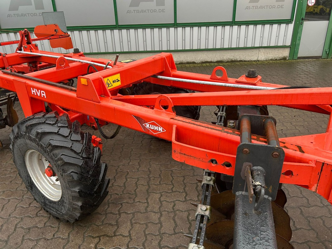 Kuhn HVA 26 - Scheibenegge: das Bild 4 Kuhn HVA 26 - Scheibenegge: das Bild 4