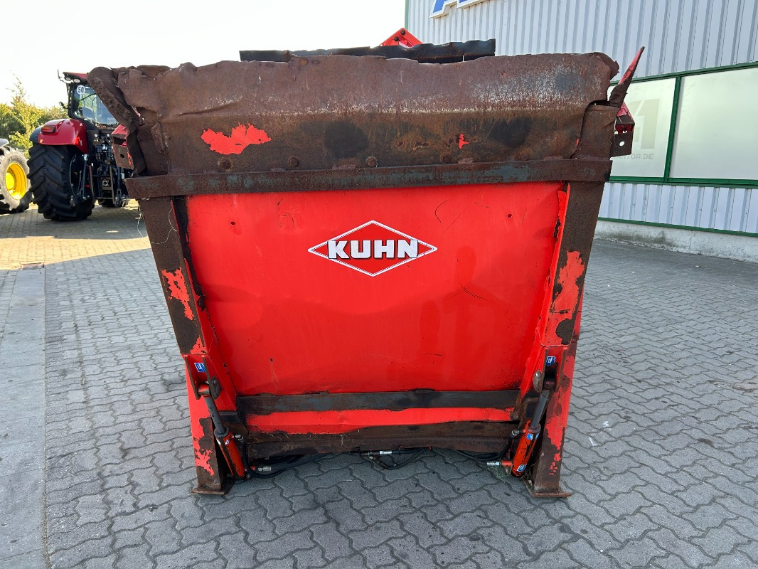 Kuhn Primor 2060 M - Silotechnik: das Bild 5 Kuhn Primor 2060 M - Silotechnik: das Bild 5