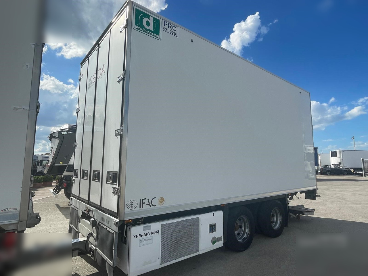 FAST - Kühlkoffer Anhänger: das Bild 2 FAST - Kühlkoffer Anhänger: das Bild 2