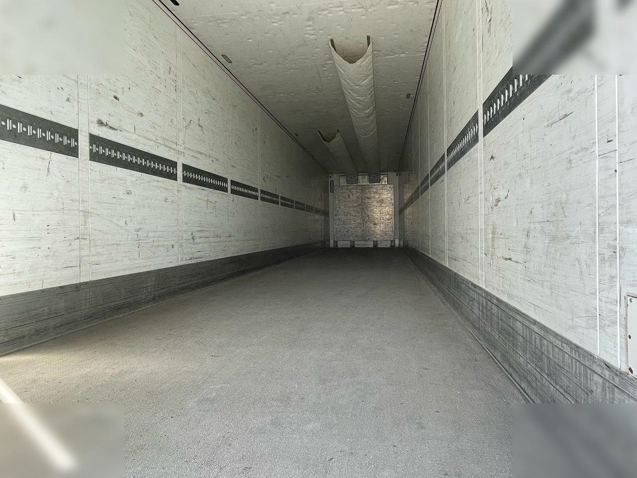 SCHMITZ CARGOBULL - Kühlkoffer Auflieger: das Bild 3 SCHMITZ CARGOBULL - Kühlkoffer Auflieger: das Bild 3