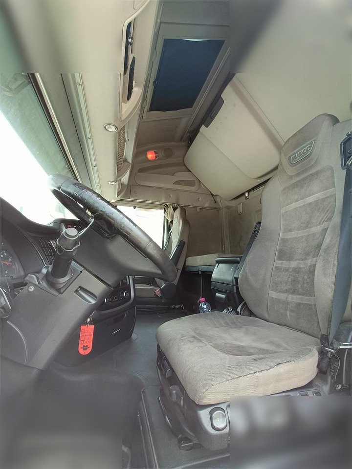 IVECO STRALIS 500 - Sattelzugmaschine: das Bild 5 IVECO STRALIS 500 - Sattelzugmaschine: das Bild 5