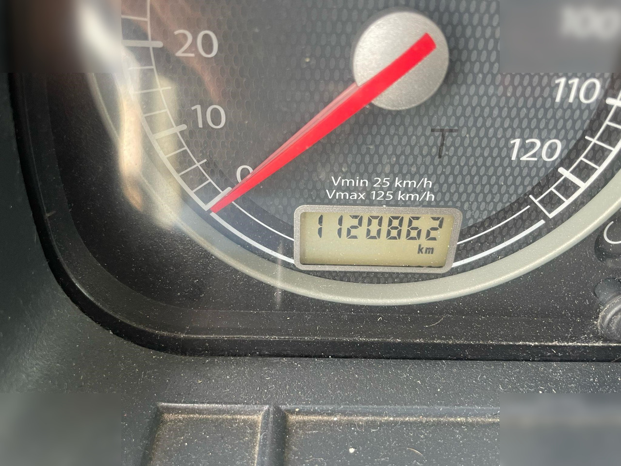 IVECO STRALIS 500 - Sattelzugmaschine: das Bild 3 IVECO STRALIS 500 - Sattelzugmaschine: das Bild 3