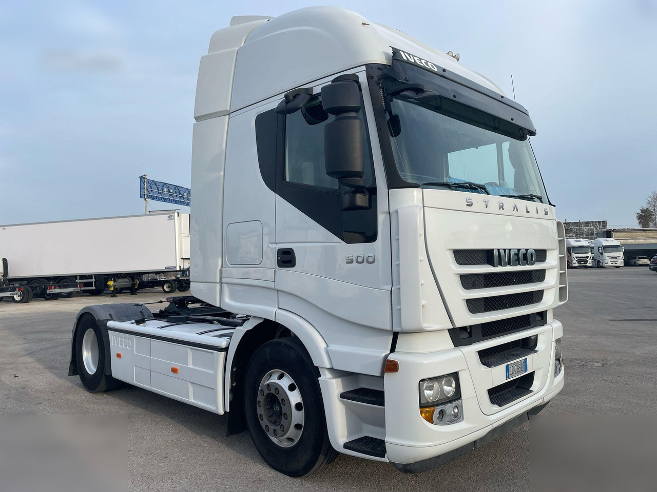 IVECO STRALIS 500 - Sattelzugmaschine: das Bild 1 IVECO STRALIS 500 - Sattelzugmaschine: das Bild 1