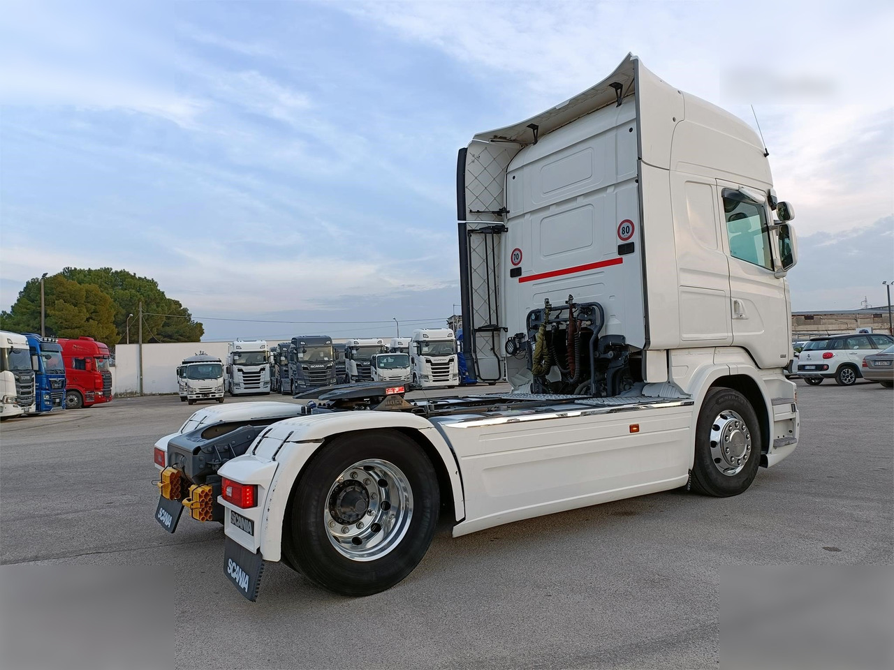 SCANIA R490 - Sattelzugmaschine: das Bild 3 SCANIA R490 - Sattelzugmaschine: das Bild 3