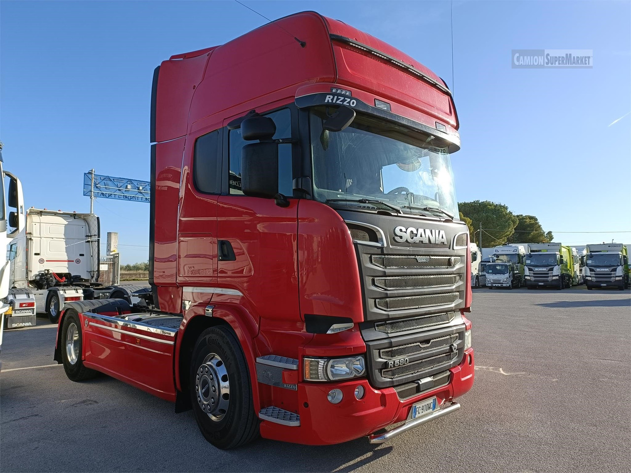 SCANIA R580 - Sattelzugmaschine: das Bild 2 SCANIA R580 - Sattelzugmaschine: das Bild 2