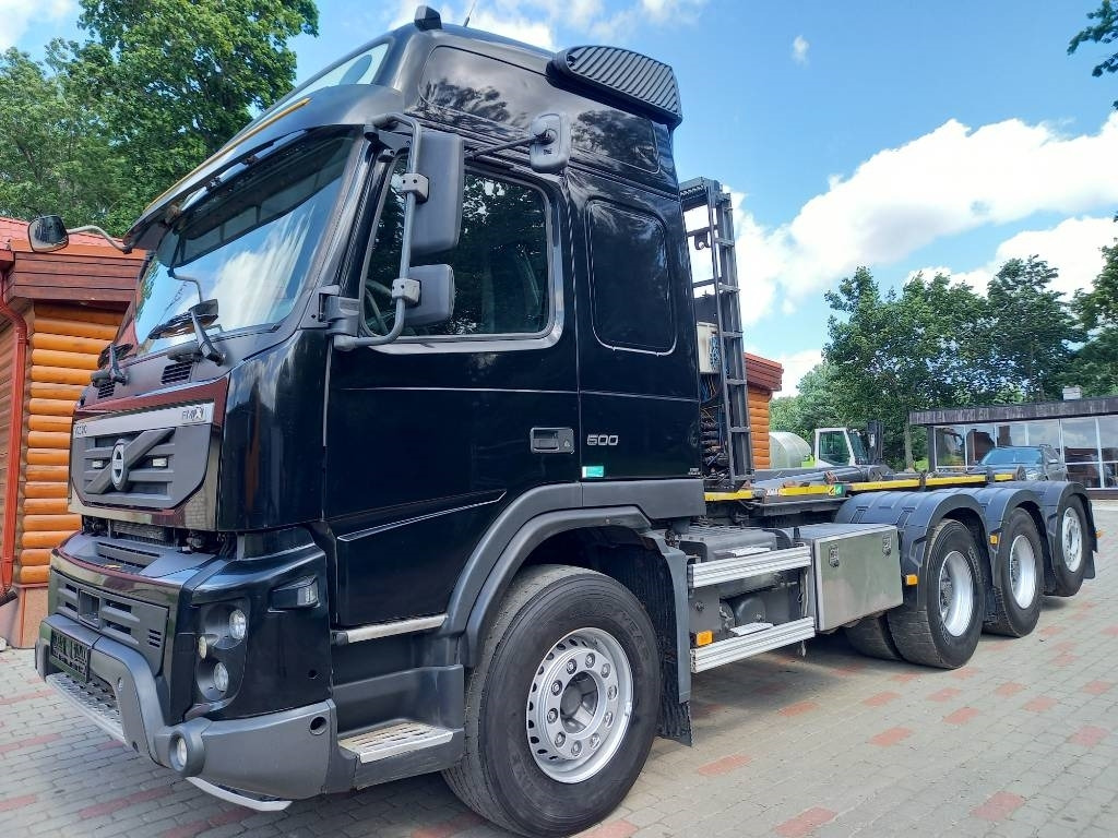 Volvo FMX 500, 8x4, JOAB 24T, 33000 KG - Abrollkipper: das Bild 2 Volvo FMX 500, 8x4, JOAB 24T, 33000 KG - Abrollkipper: das Bild 2