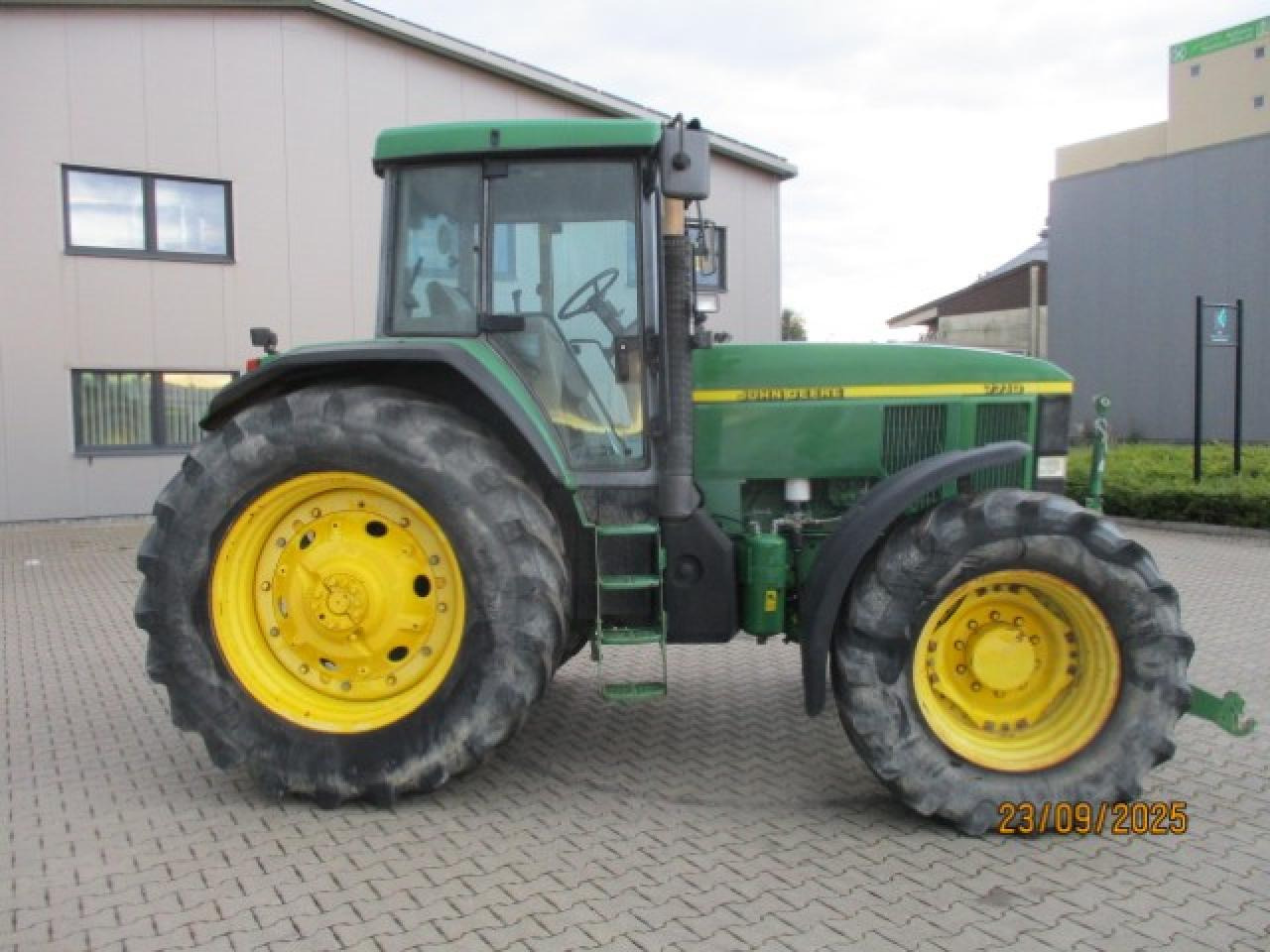 John Deere 7710 TLS Kriechgang - Traktor: das Bild 5 John Deere 7710 TLS Kriechgang - Traktor: das Bild 5