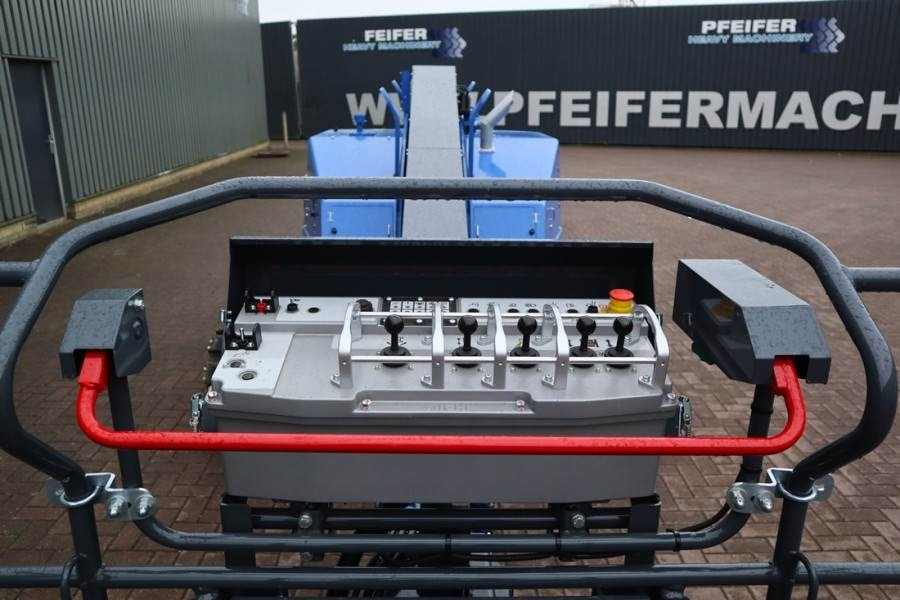Aichi SR12CSM Diesel, Tracked Boomlift, 14.1m Working He - Teleskopbühne: das Bild 4 Aichi SR12CSM Diesel, Tracked Boomlift, 14.1m Working He - Teleskopbühne: das Bild 4