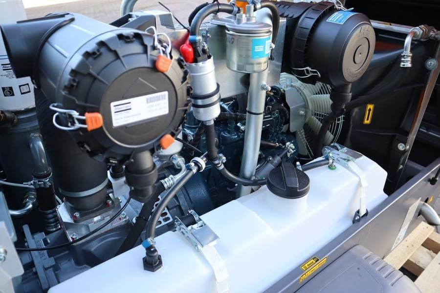 Luftkompressor Atlas Copco XAS 58-7 Valid inspection, *Guarantee! Diesel, Vol: das Bild 10