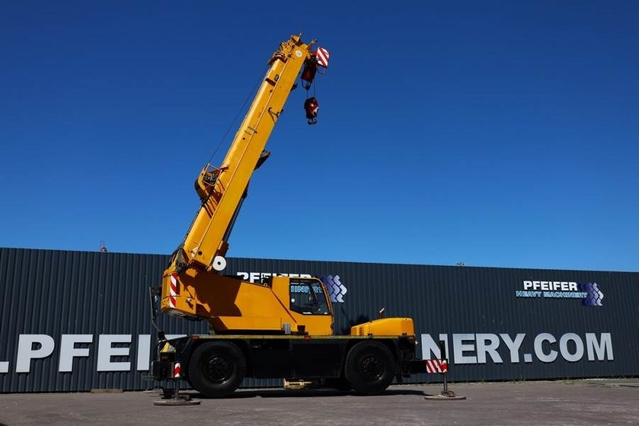 Demag AC30 City Diesel, 4x4x4 Drive, 30t Capacity, 25m M - All-Terrain Kran: das Bild 2 Demag AC30 City Diesel, 4x4x4 Drive, 30t Capacity, 25m M - All-Terrain Kran: das Bild 2