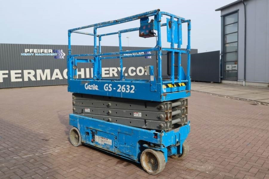Scherenbühne Genie GS2632 Electric, Working Height 10m, 227kg Capacit: das Bild 7